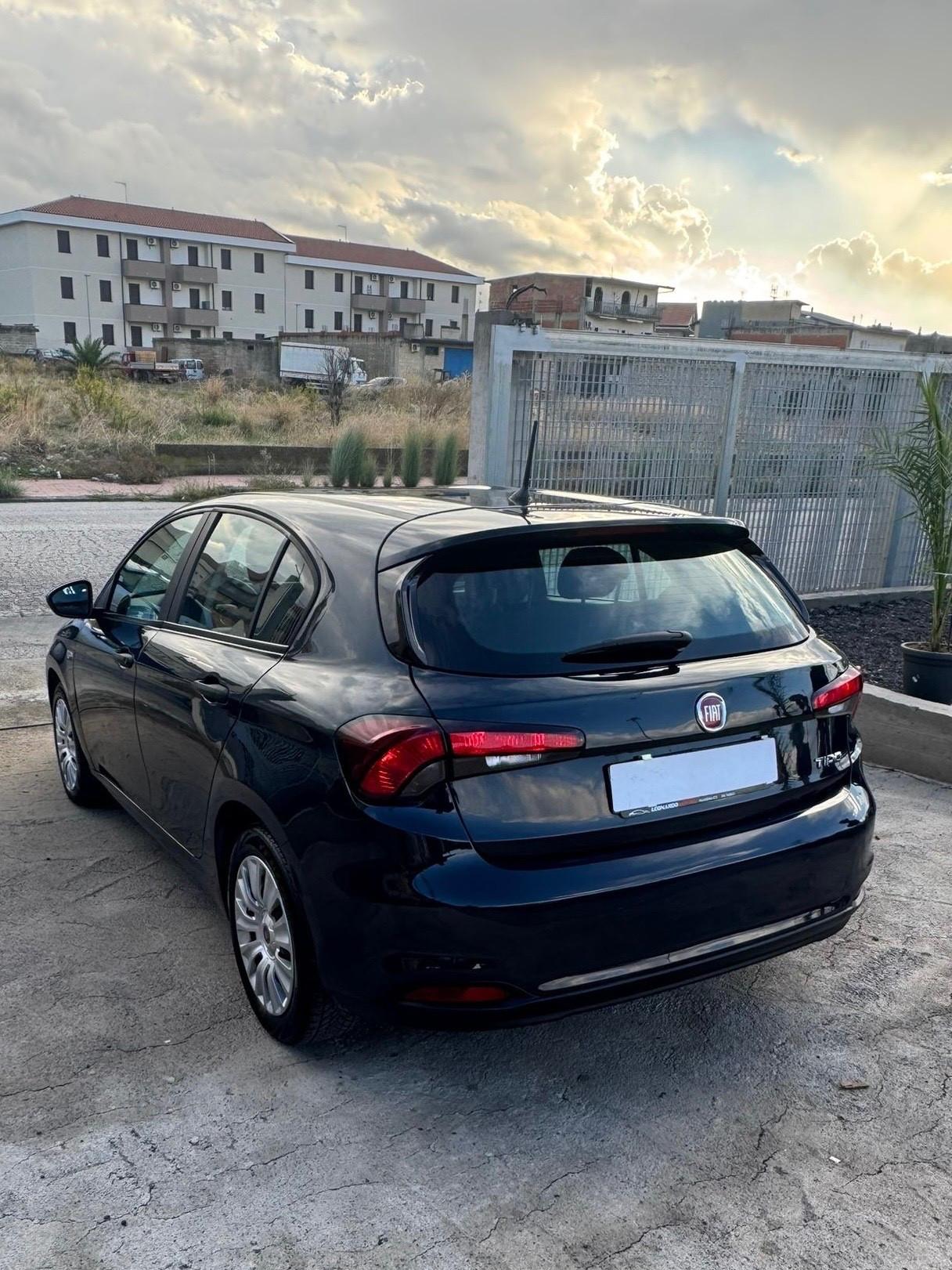 Fiat Tipo 1.3 Mjt S&S 5 porte Easy