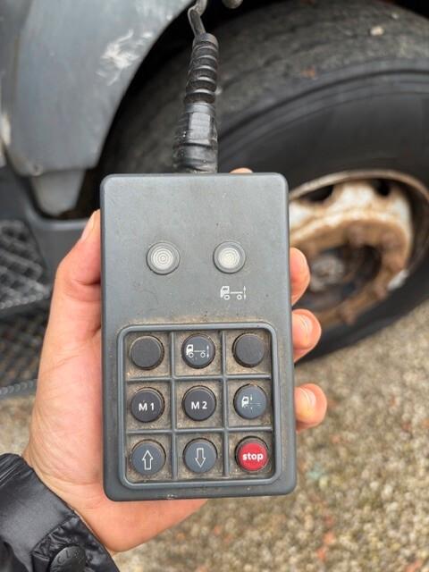 Iveco Eurotech 190E24 2 ASSI Ribaltabile e Gru EFFER 9600 Sospensioni Pneumatiche