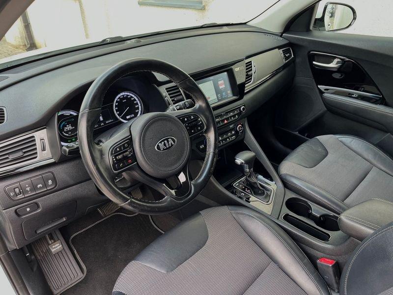 Kia Niro Niro 1.6 gdi hev Style dct