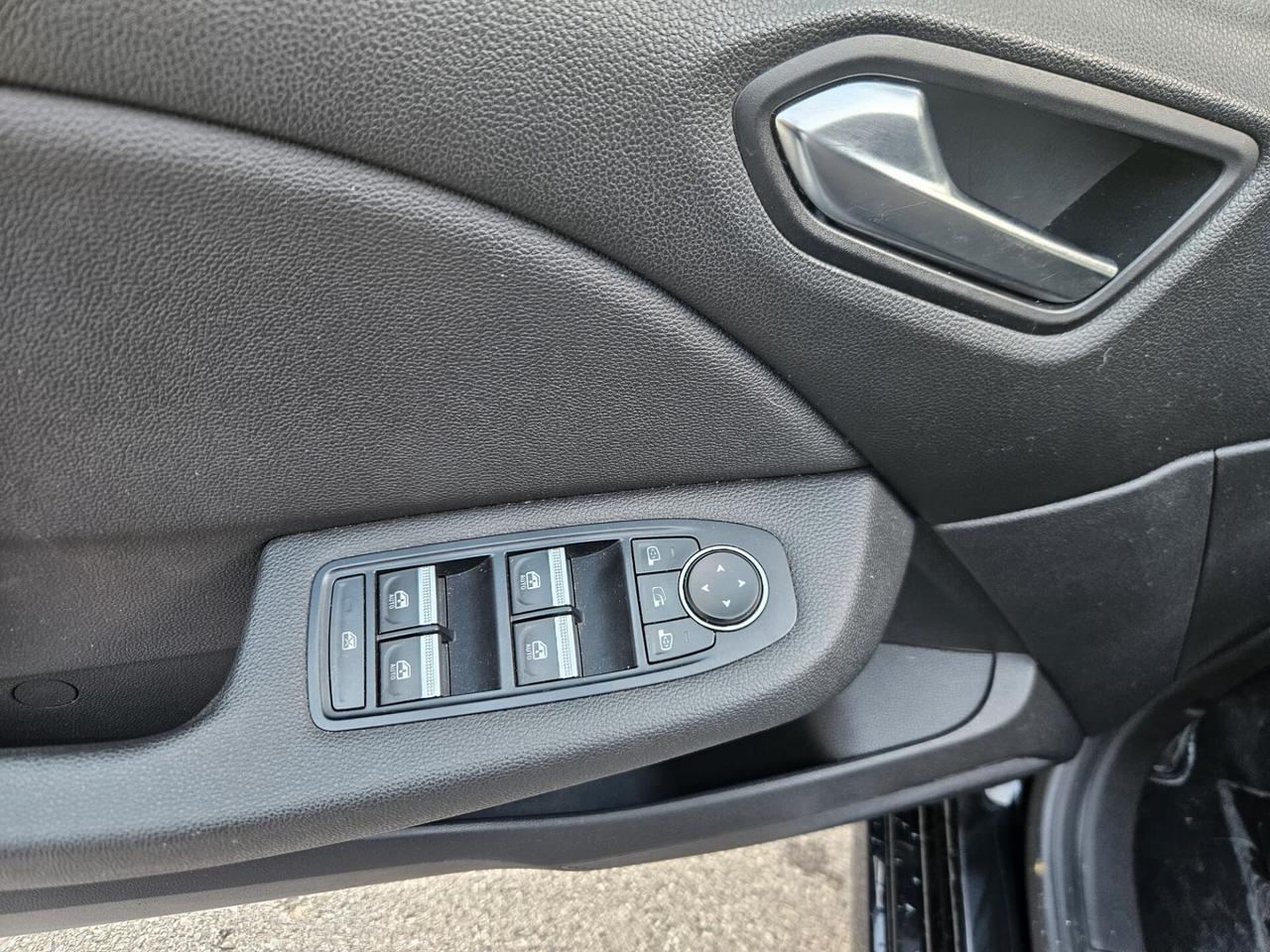 Renault Clio TCe 100 CV 5 porte Edition One