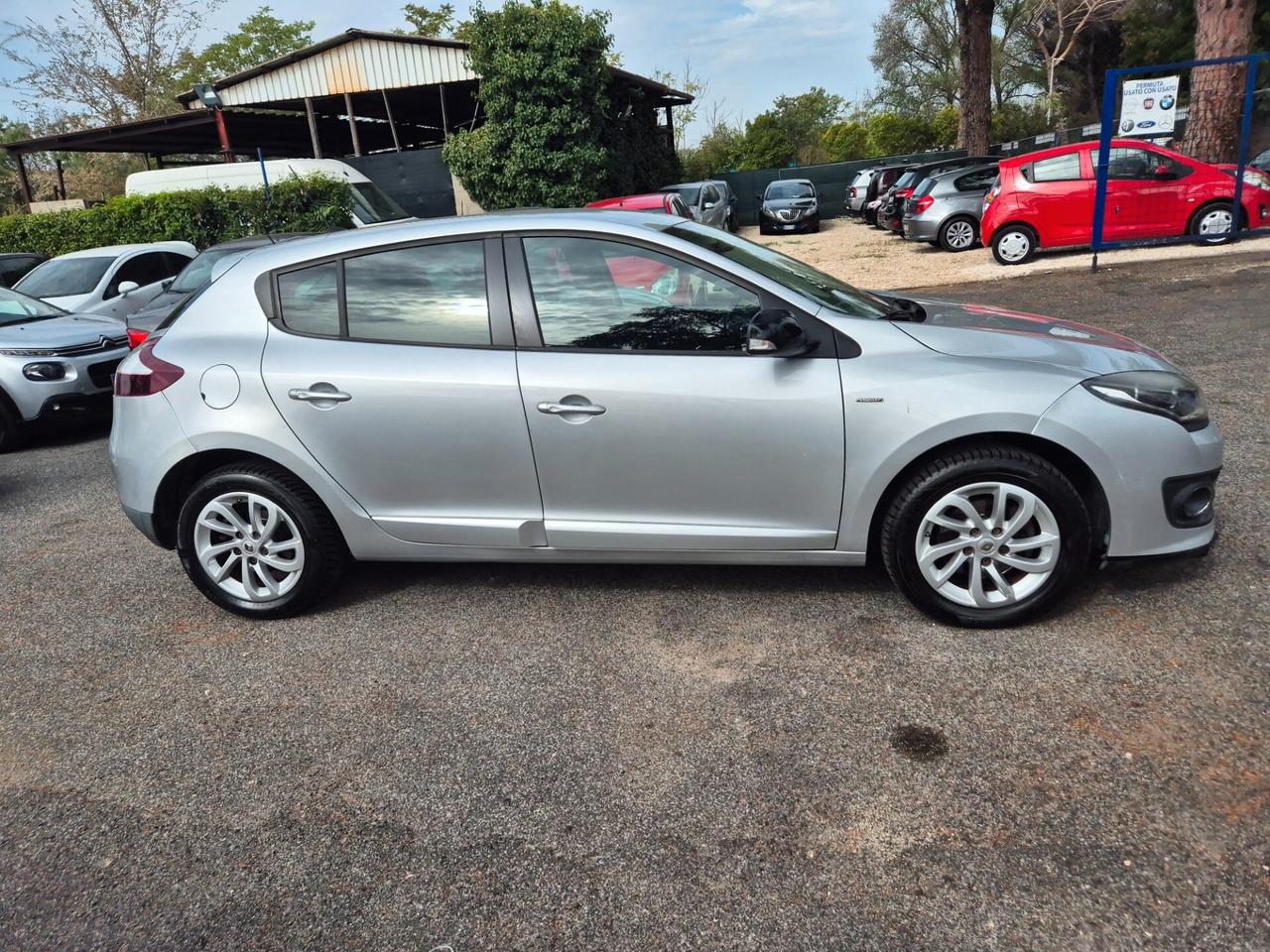 Renault Mégane dCi 110CV EDC Sport Limited