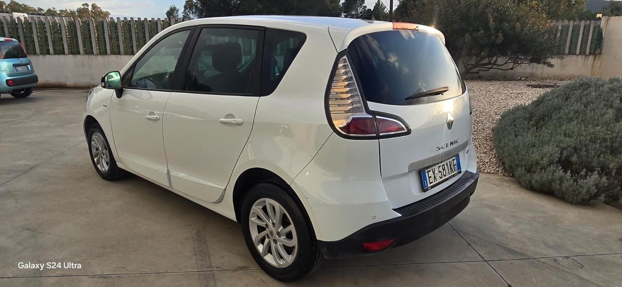 Renault Scenic XMod 1.5 dCi 110CV EDC 2015