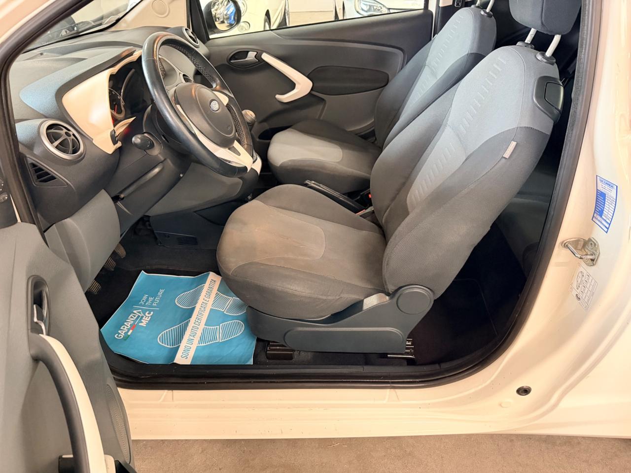Ford Ka 1.2 8V 69CV Titanium