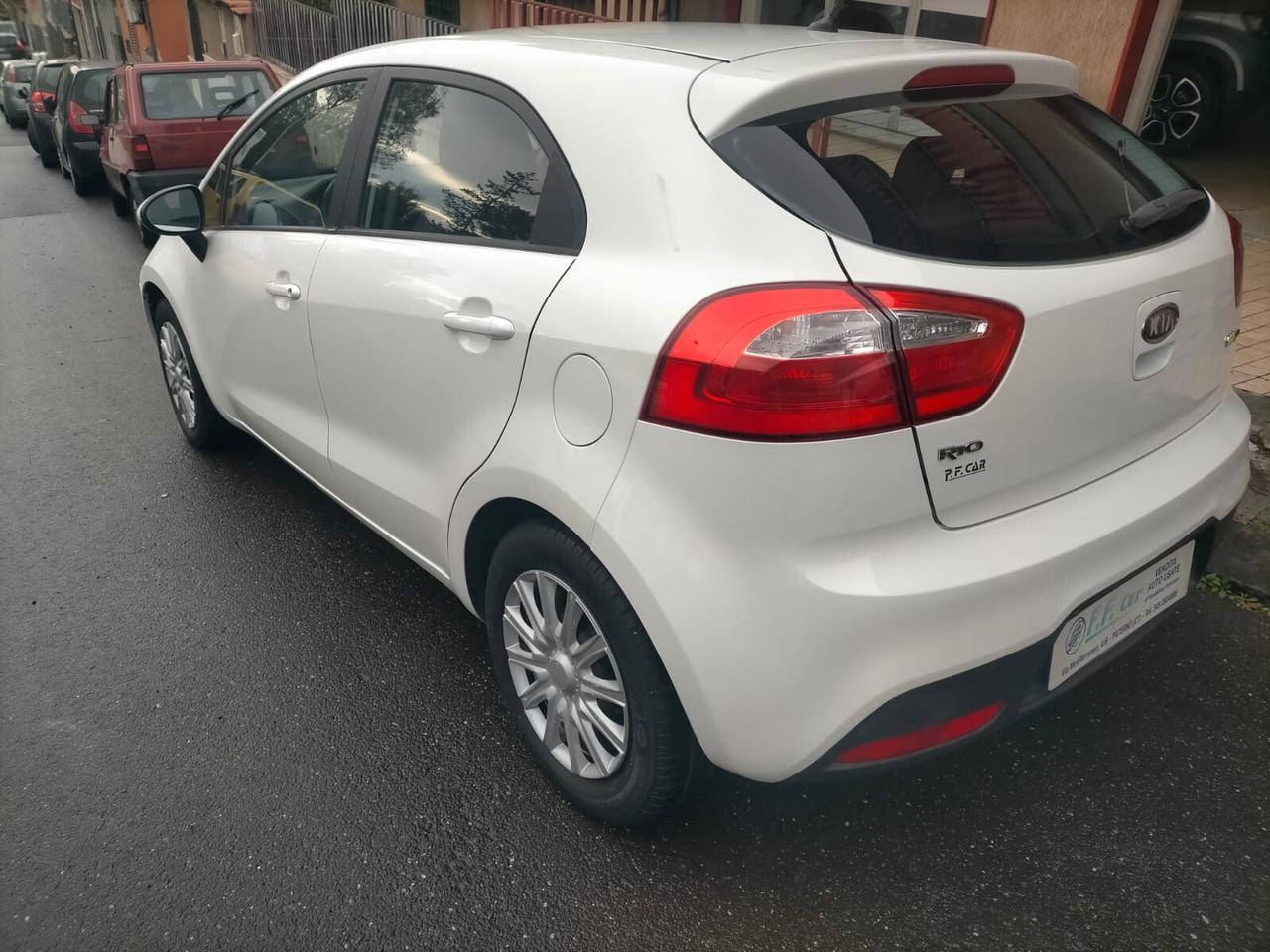 Kia Rio 1.1 CRDi WGT 5p. EX DISEL
