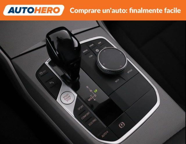 BMW 320 d 48V xDrive Touring Business Advantage