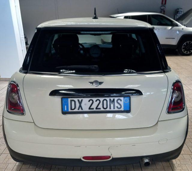 MINI One 1.4 16V One (55kW)