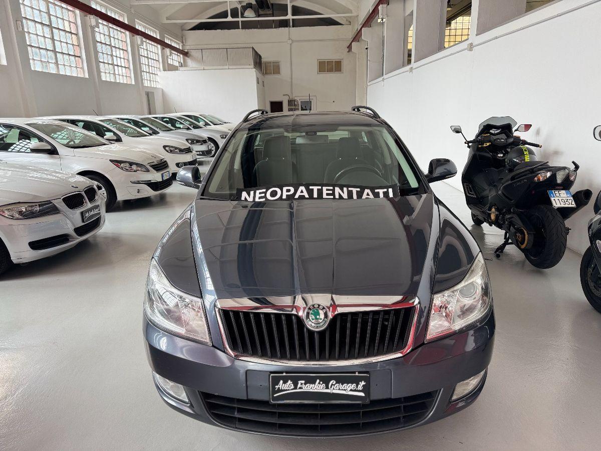 SKODA - Octavia - 1.6 TDI CR F.AP. Elegance
