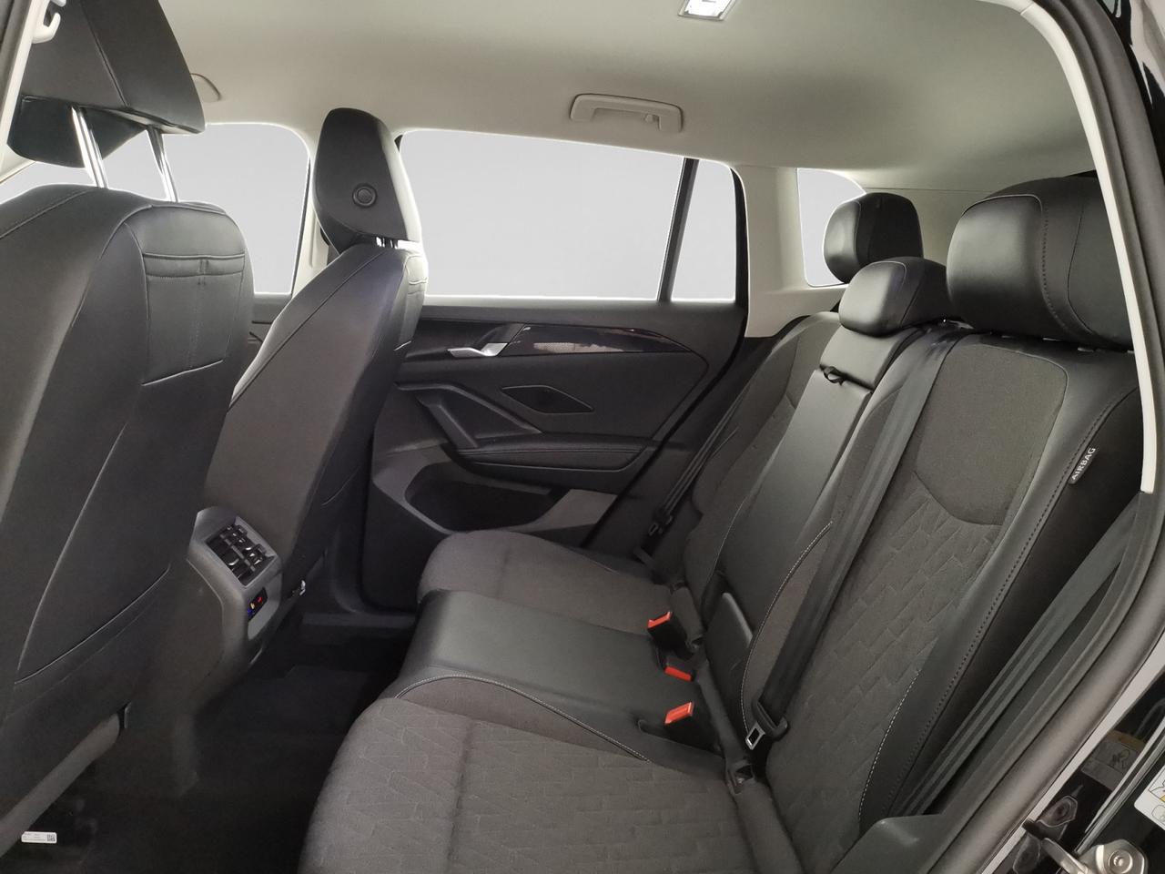 VOLKSWAGEN Tiguan III 2024 - Tiguan 2.0 tdi Life 150cv dsg