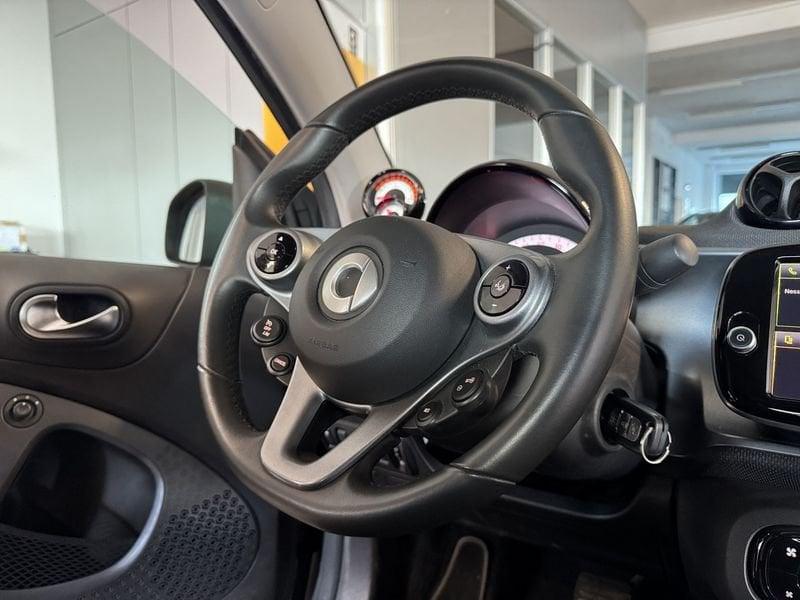 smart fortwo EQ cabrio Prime