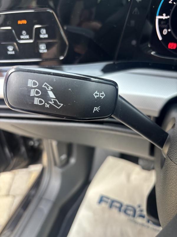 Volkswagen Golf 1.0 tsi evo Life 110cv