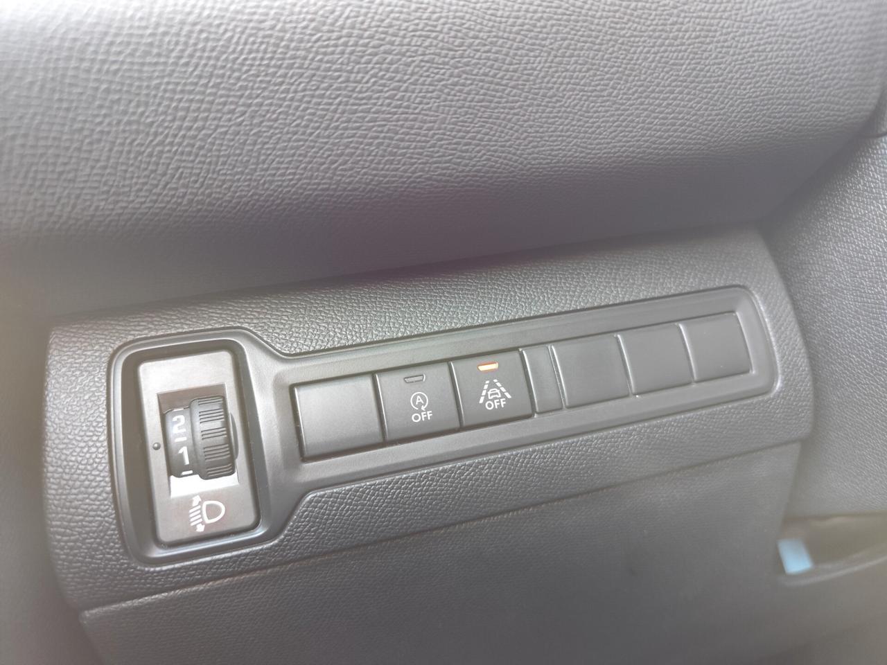 Peugeot 308 BlueHDi 130 S&S EAT8 SW Allure-Precisa in tutto!!