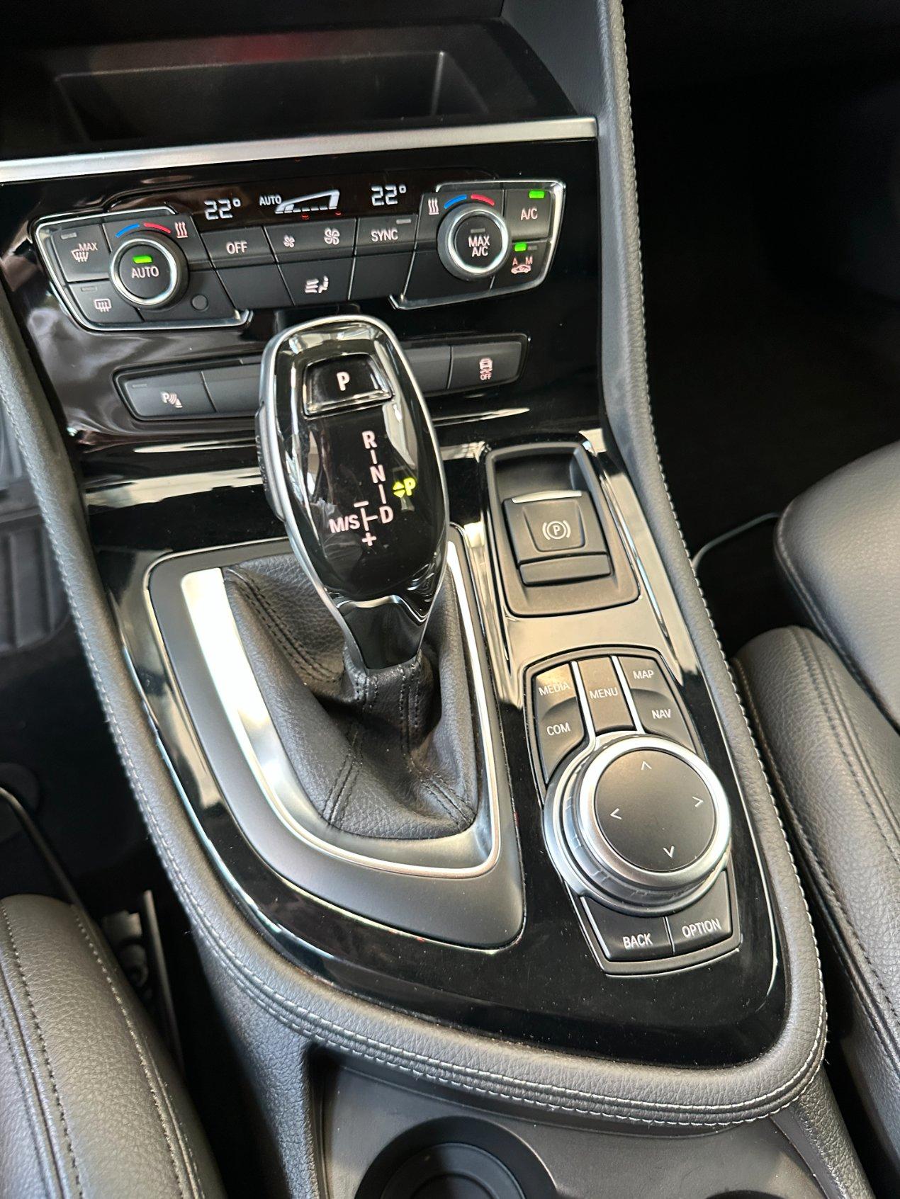 BMW 218 i Active Tourer Sport 140cv auto