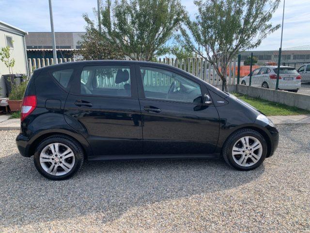 MERCEDES-BENZ A 160 BlueEFFICIENCY Premium