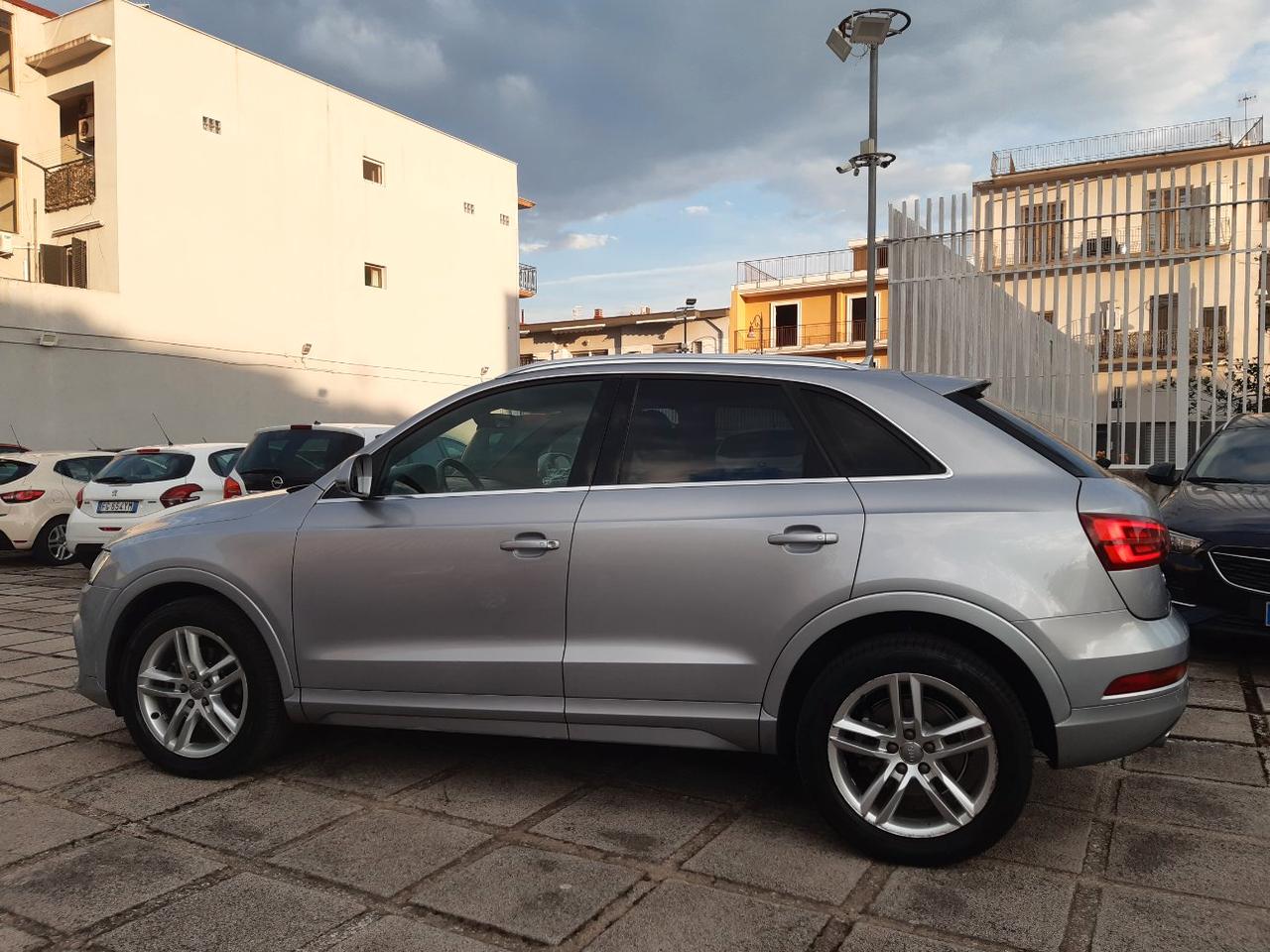 Audi Q3 2.0 tdi Business quattro 150cv