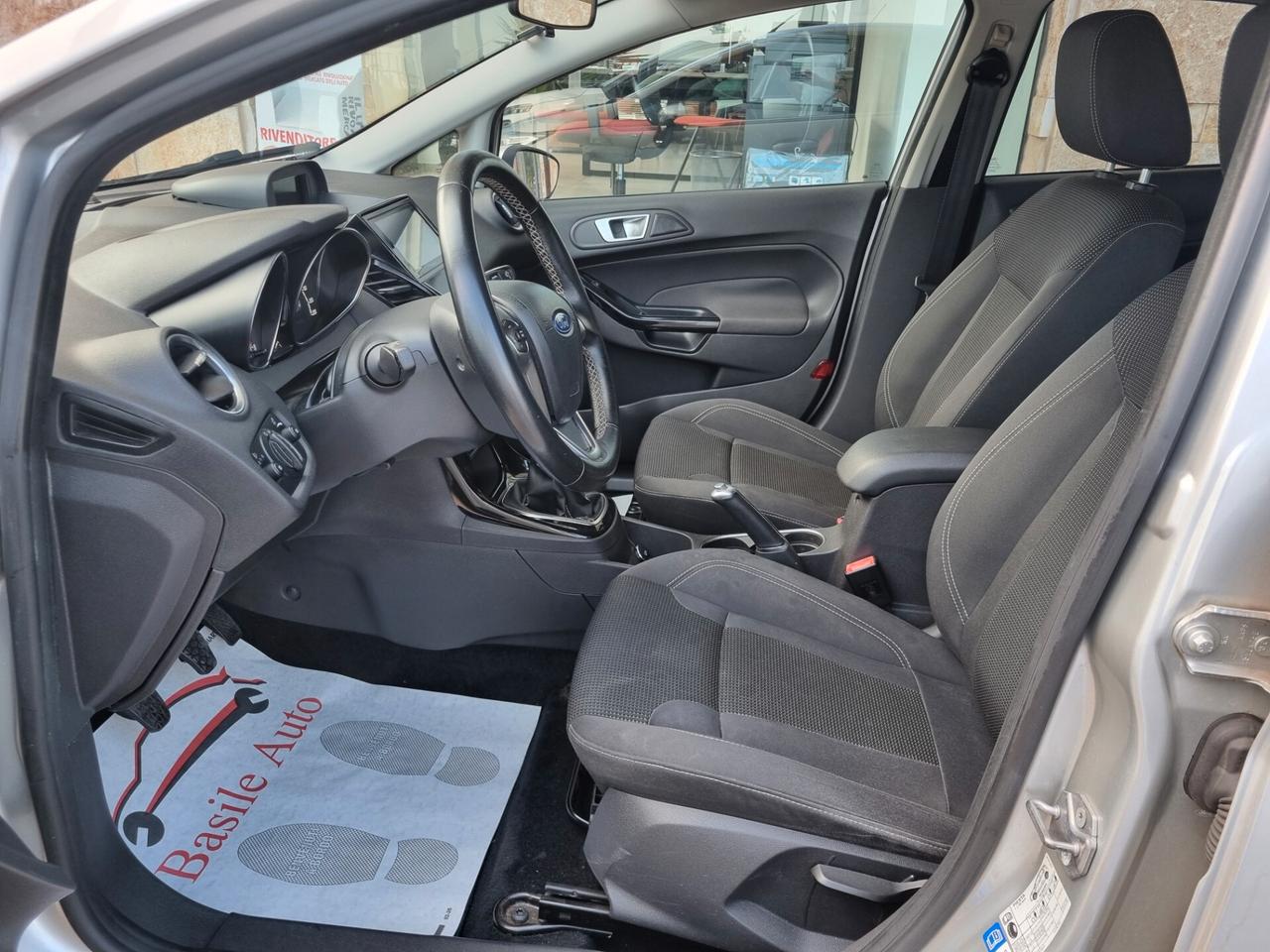 Ford Fiesta VI 2013 1.0 Titanium 80cv 5p E6