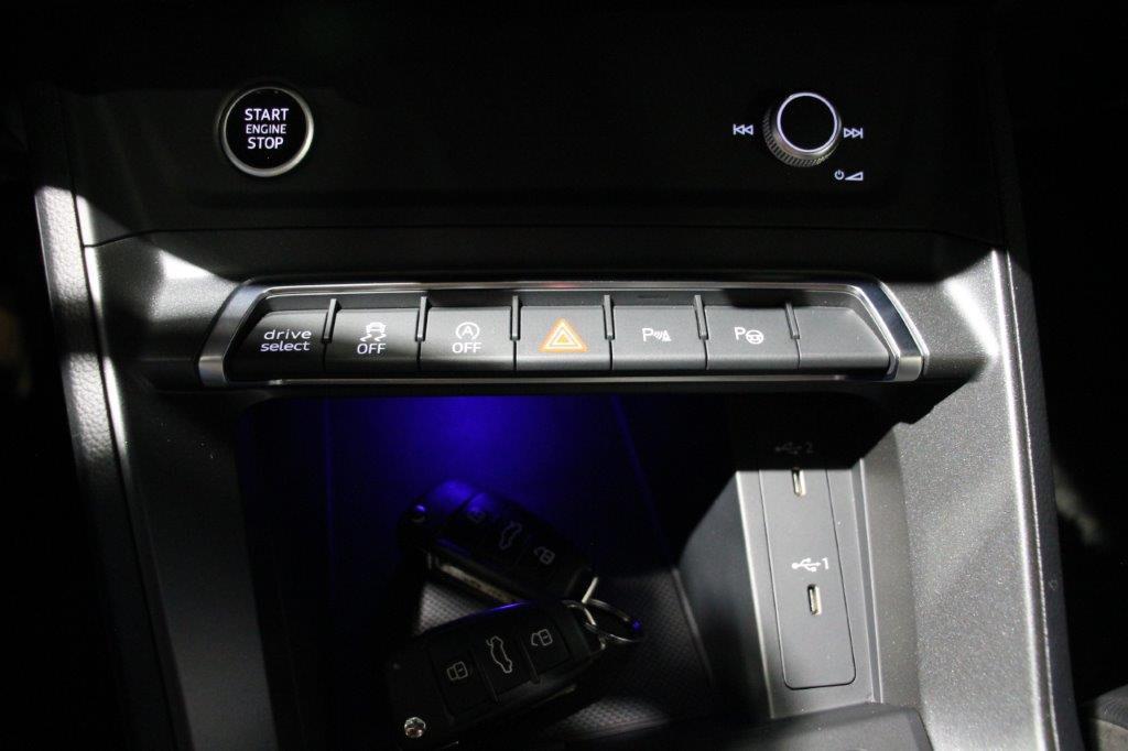 Audi Q3 Sportback 40 2.0 tdi S line edition quattro 200cv