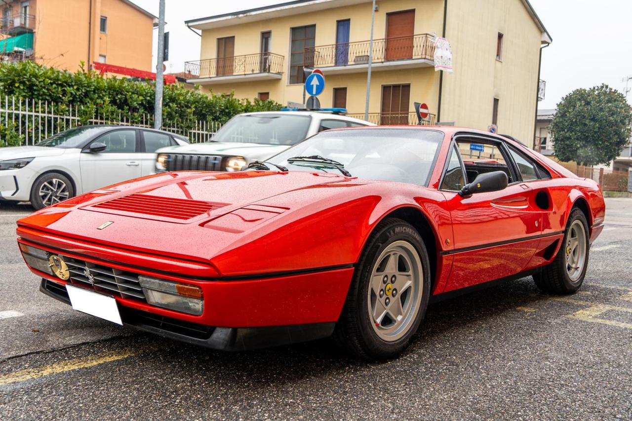 Ferrari 208 GTB Turbo Intercooler 255CV -TARGA ORO ASI