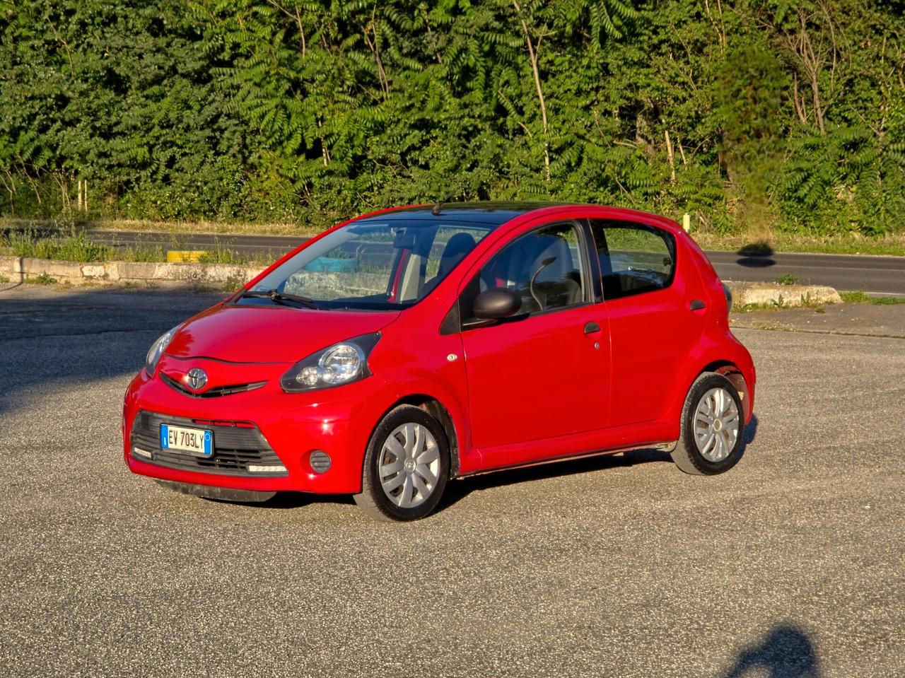 Toyota Aygo 1.0 12V VVT-i 5 porte Cool Soda Connect CV-68 E5B Manuale NEO 2014