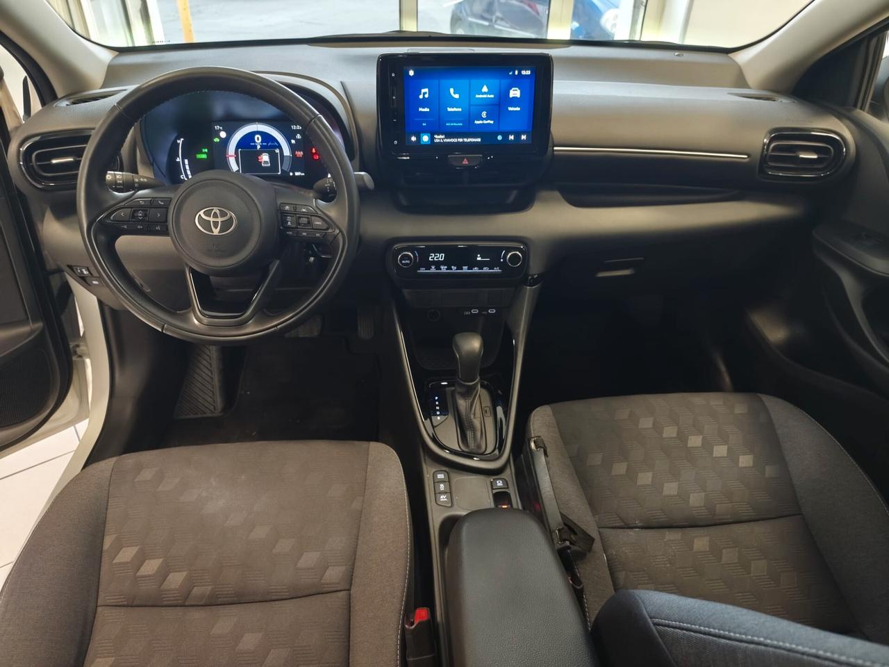 Toyota Yaris 1.5 Hybrid 5 porte Trend