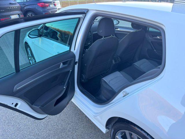 VOLKSWAGEN Golf 1.6 TDI 5p Highline R-LINE Technology RLINE OK NEO