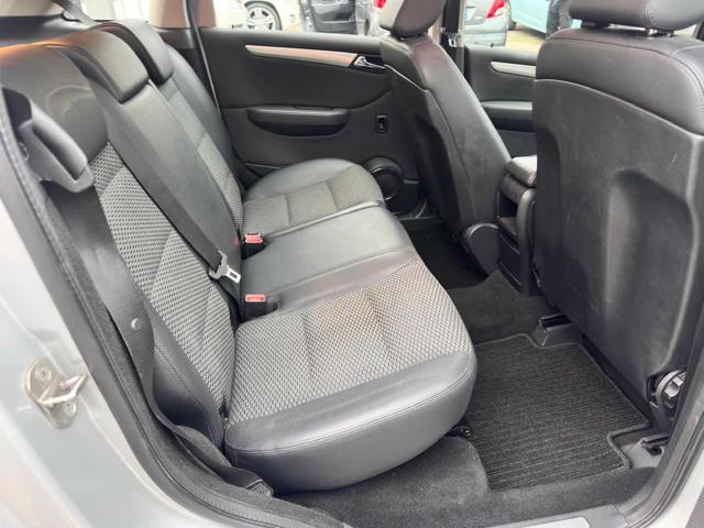 MERCEDES-BENZ B 180 BlueEFFICIENCY Sport