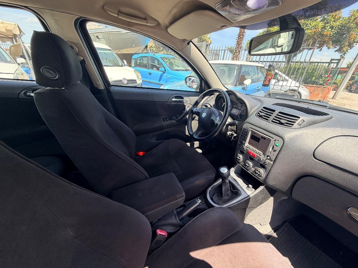 ALFA ROMEO 147 1.9 JTD M-JET 16V 5 porte Exclusive