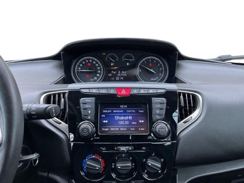 Lancia Ypsilon III 2015 1.0 hybrid Gold s&s 70cv