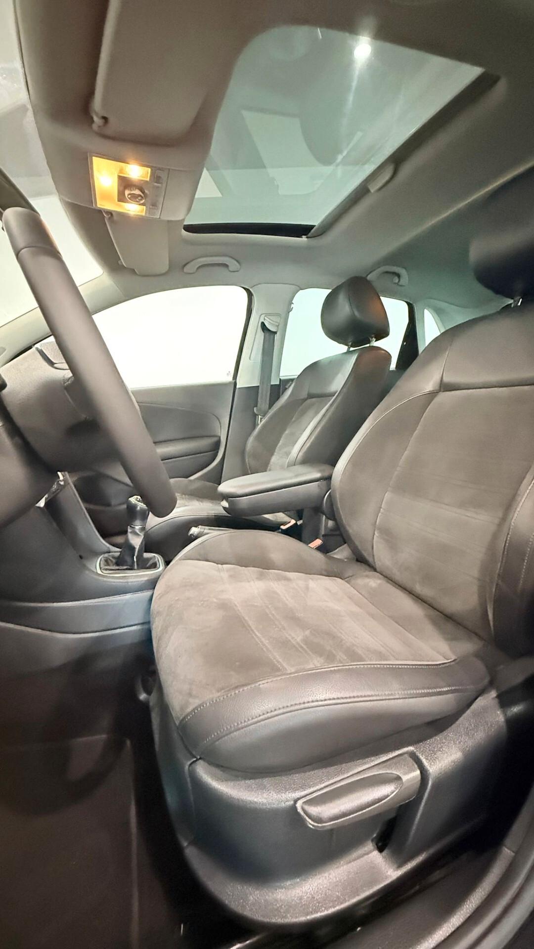 Volkswagen Polo 1.4 5 porte Highline