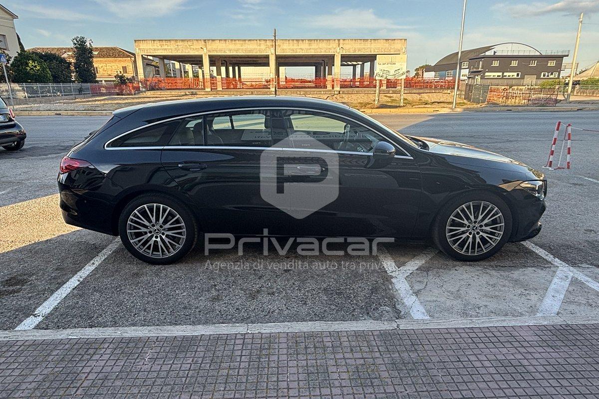 MERCEDES CLA 180 d Automatic Shooting Brake Business