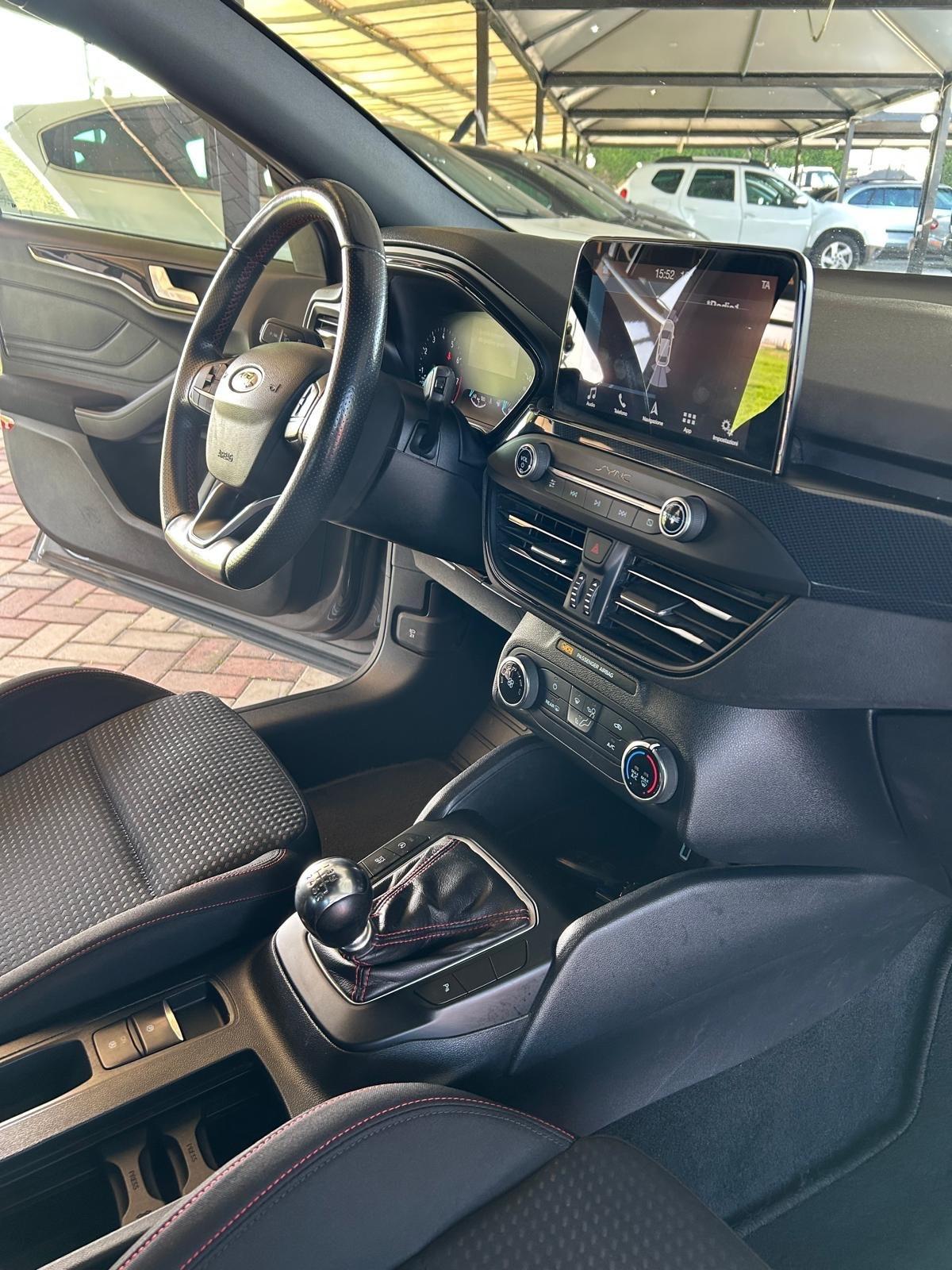 Ford Focus 1.0 EcoBoost 125 CV 5p. ST-Line