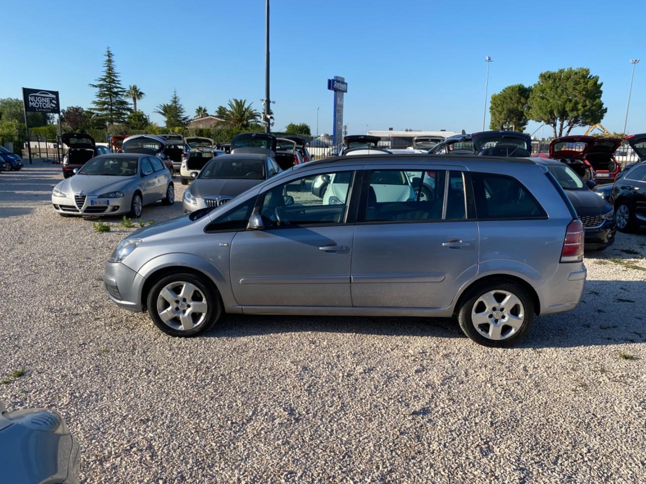 Opel Zafira 1.9 CDTI 120CV Cosmo 7 POSTI MANUALE