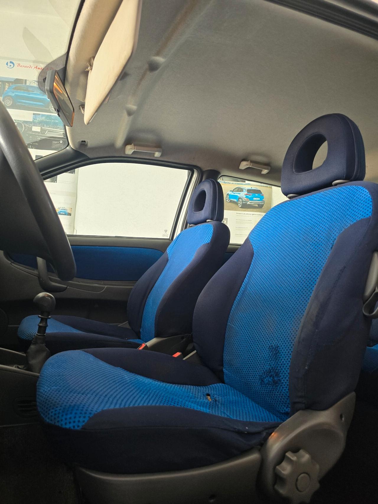 Lancia Ypsilon 1.2 Argento