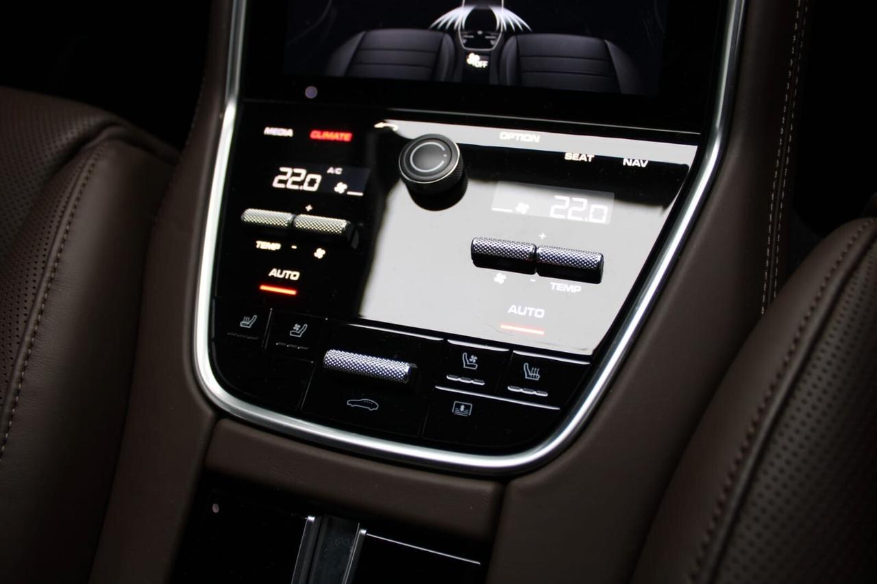 Porsche Panamera 4.0 Turbo
