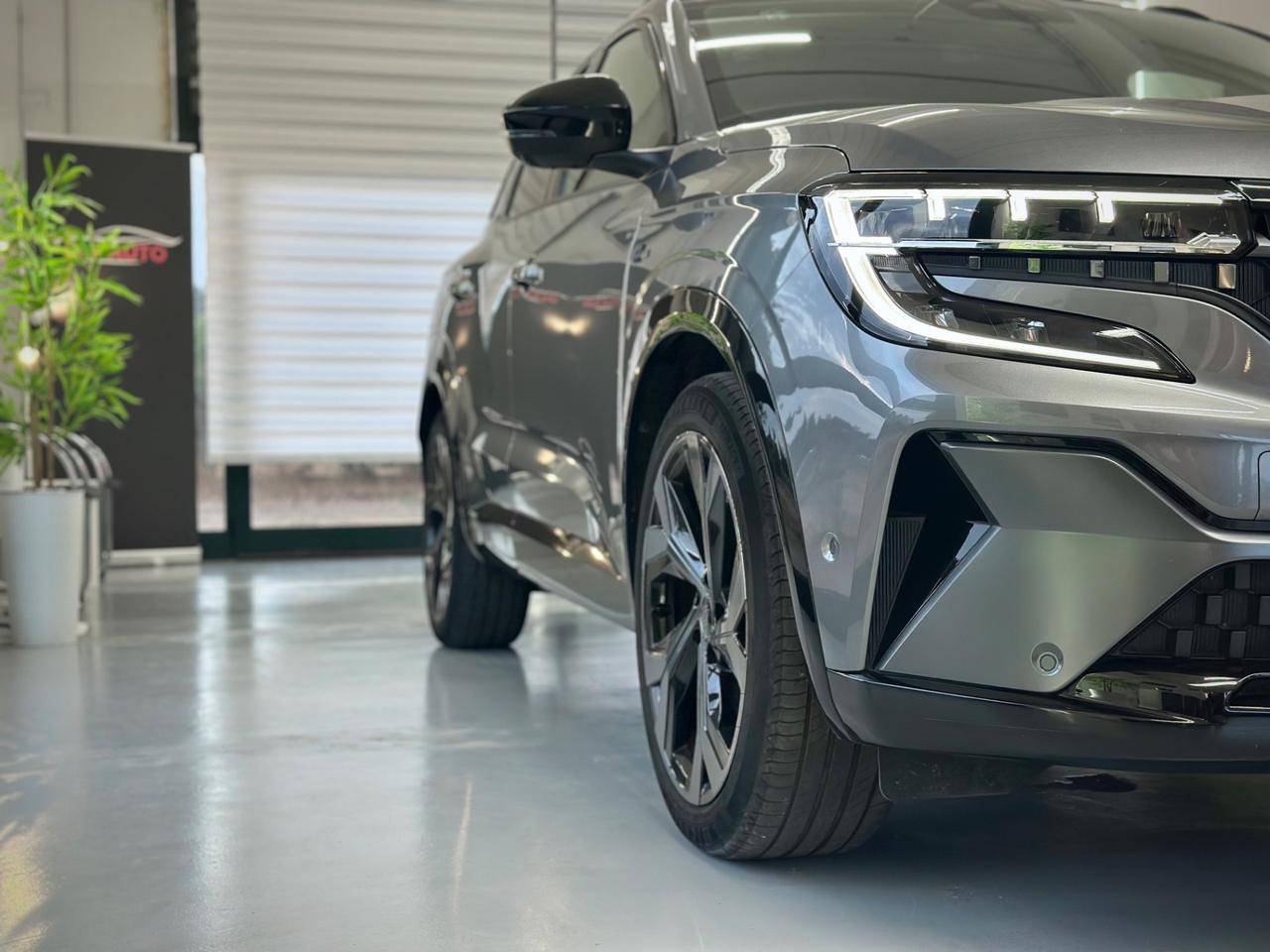 Renault Austral Full Hybrid E-Tech 200 CV Iconic Esprit Alpine