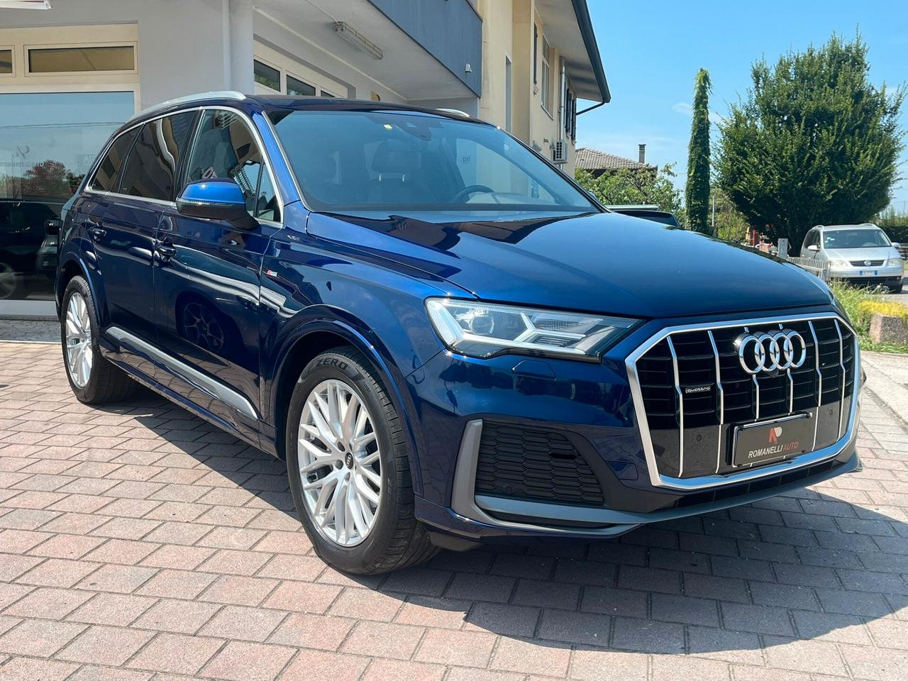 Audi Q7 50 TDI quattro tiptronic SPORT