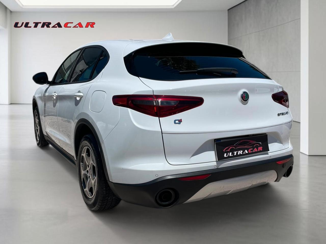 Alfa Romeo Stelvio 2.2 Turbodiesel 190 CV AT8 Q4 Business
