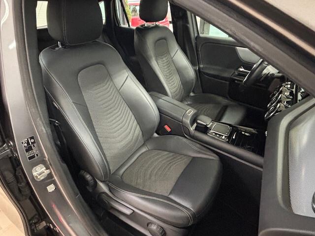 Mercedes-benz GLA 200 180 d Automatic Premium 2023