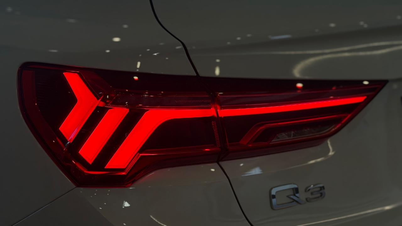 Audi Q3 45 TFSI quattro S tronic line edition