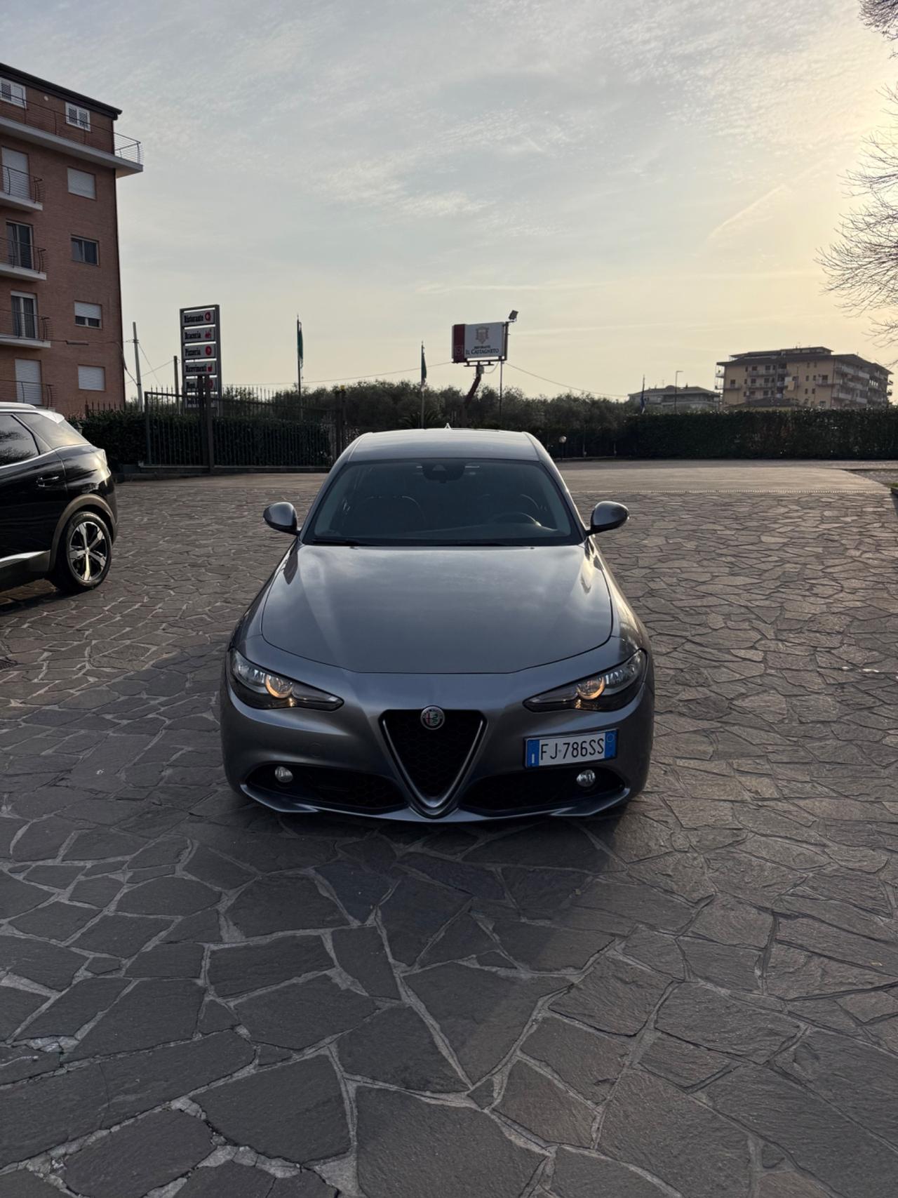 Alfa Romeo Giulia 2.2 Turbodiesel 150 CV