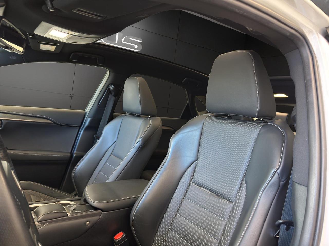 Lexus NX 300h 2.5 F Sport 4wd cvt