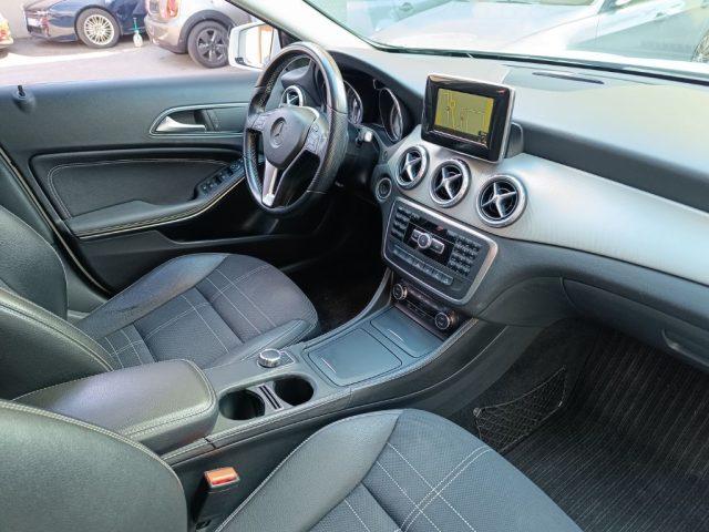 MERCEDES-BENZ GLA 200 CDI Automatic 4Matic Sport 2.2 4x4