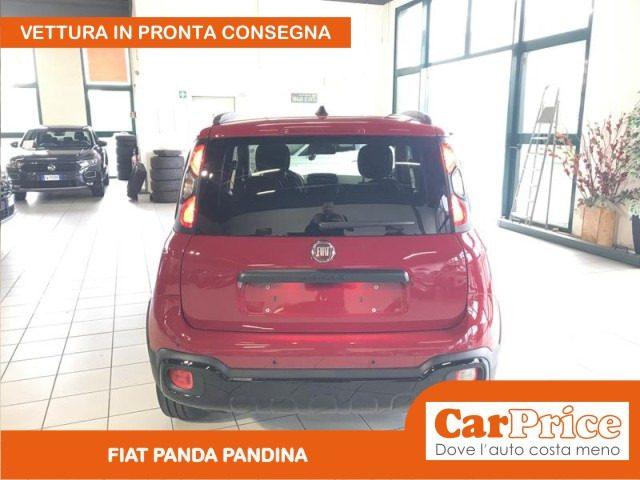 FIAT Panda 1.0 FireFly 70CV Hybrid Pandina (Cross Look)
