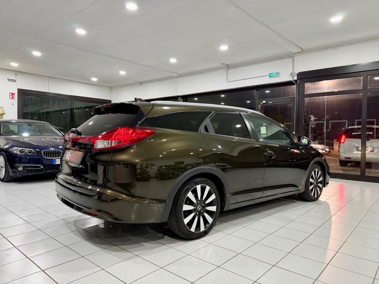 Honda Civic Tourer 1.6 i-DTEC Lifestyle Navi