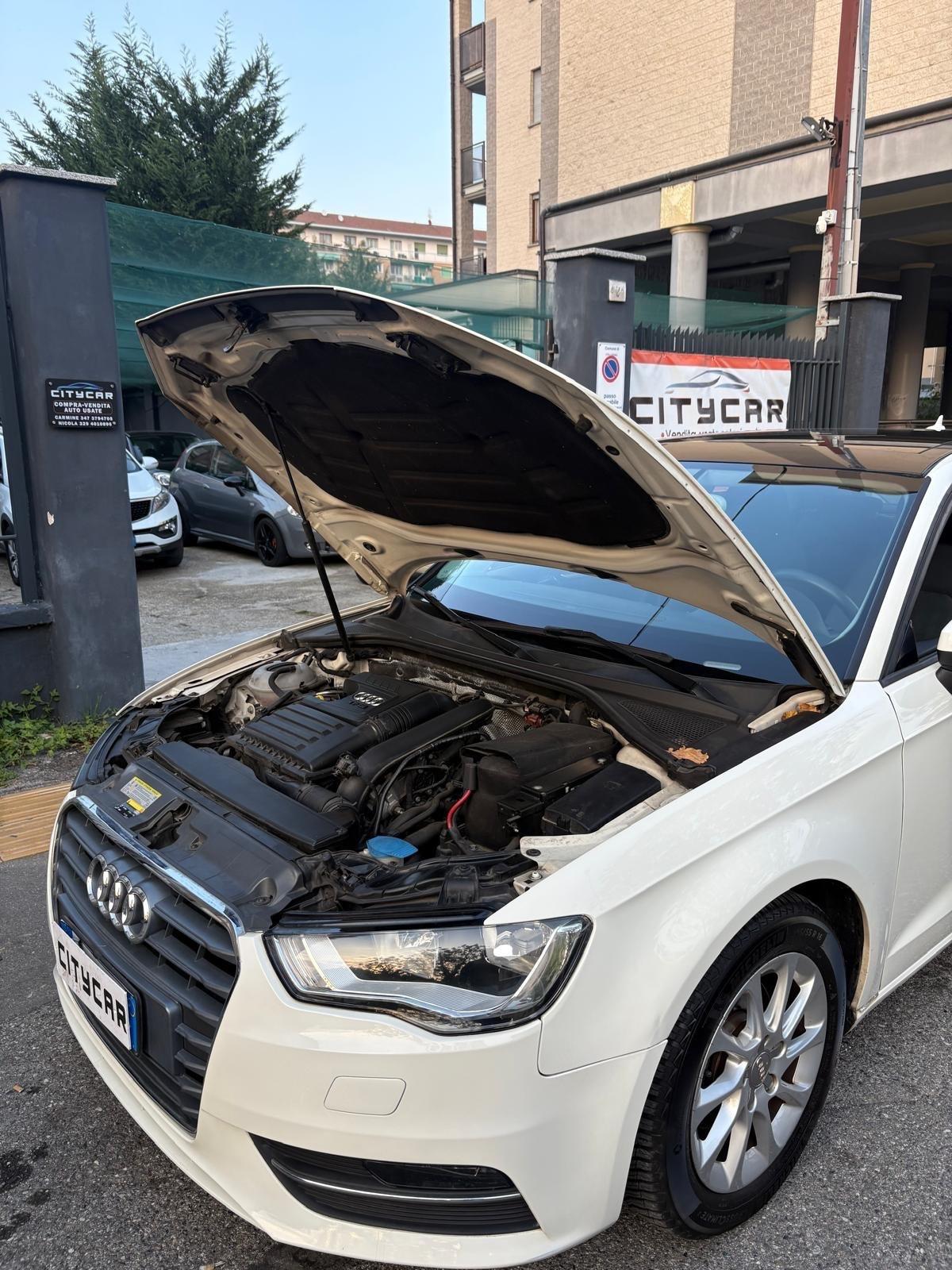 Audi A3 1.4 TFSI Young Sport Tetto panoramico