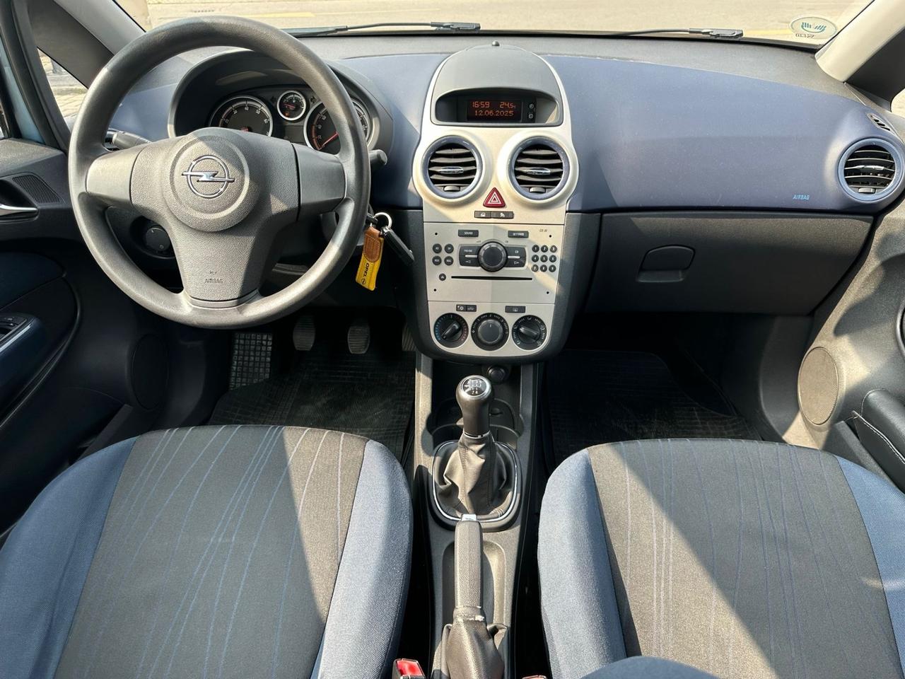 Opel Corsa 1.2 5 porte - adatto a neopatentati ok area B
