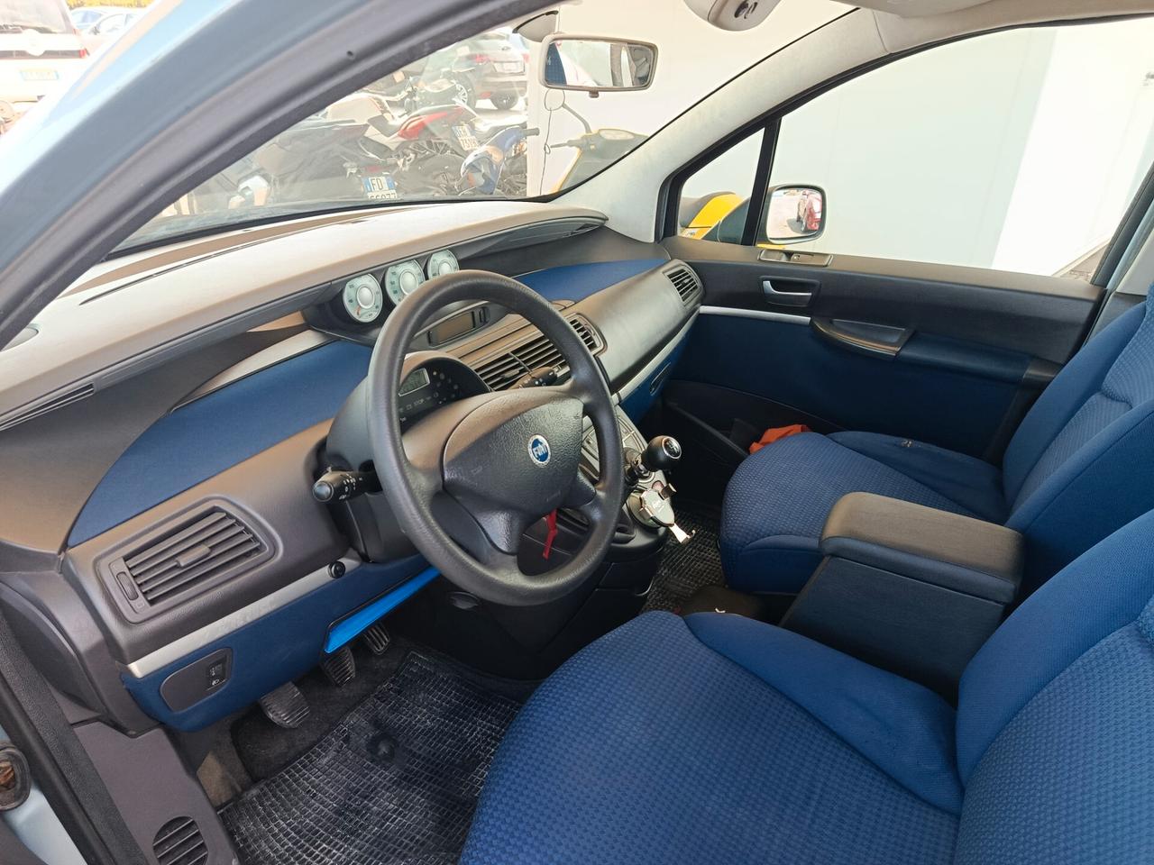 Fiat Scudo 2.0 JTD/109 Combi 8 posti SX