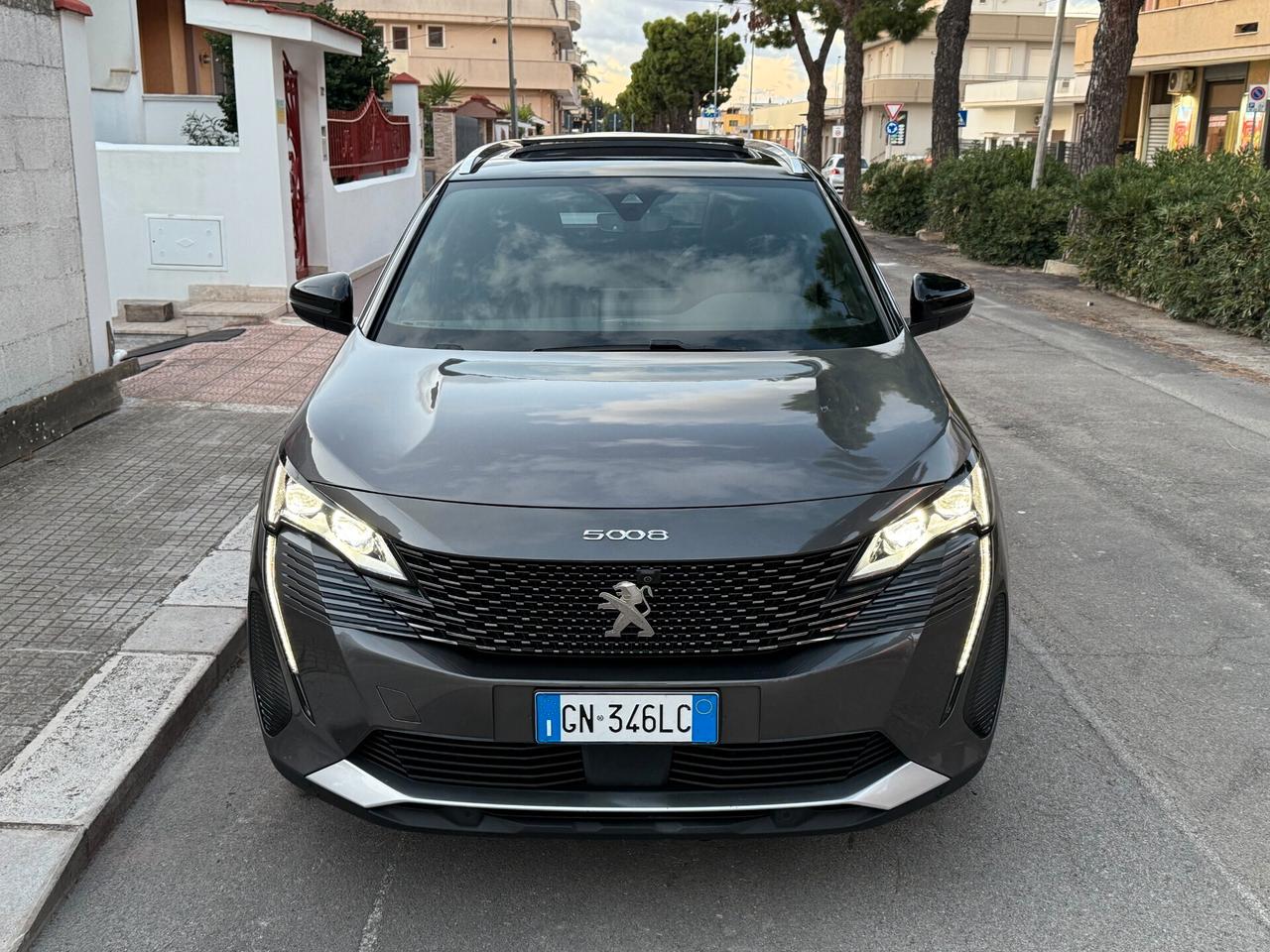 Peugeot 5008 BlueHDi EAT8 7POSTI GT TETTO LED 2023