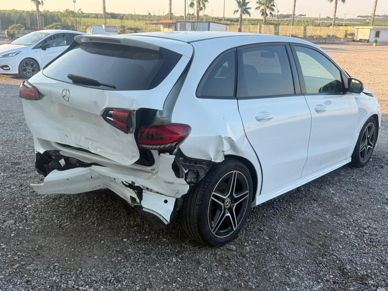 Mercedes-benz B 180 Automatic Premium AMG