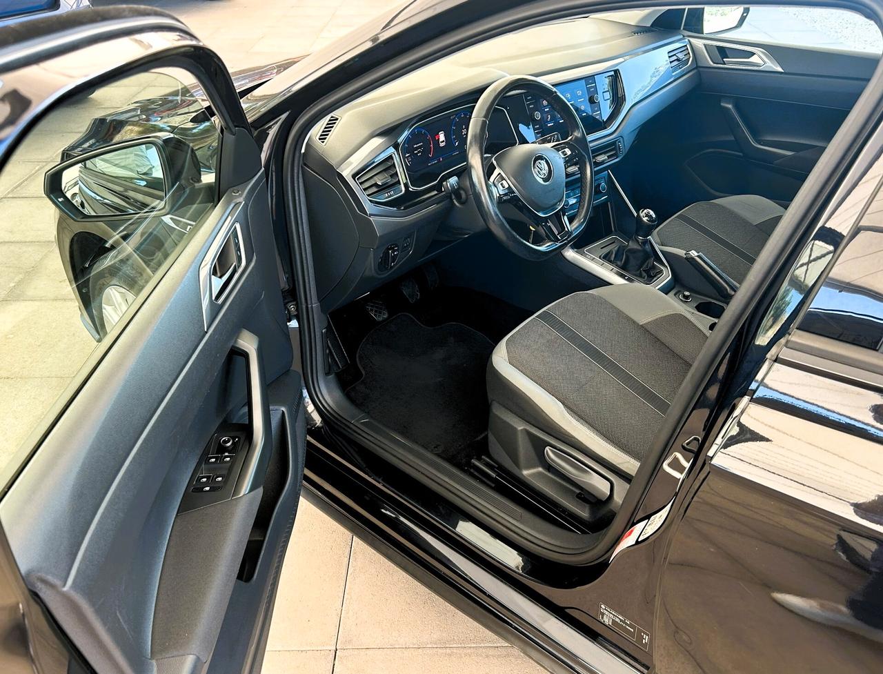 Volkswagen Polo 1.0 TSI 95cv R-Line 5p.