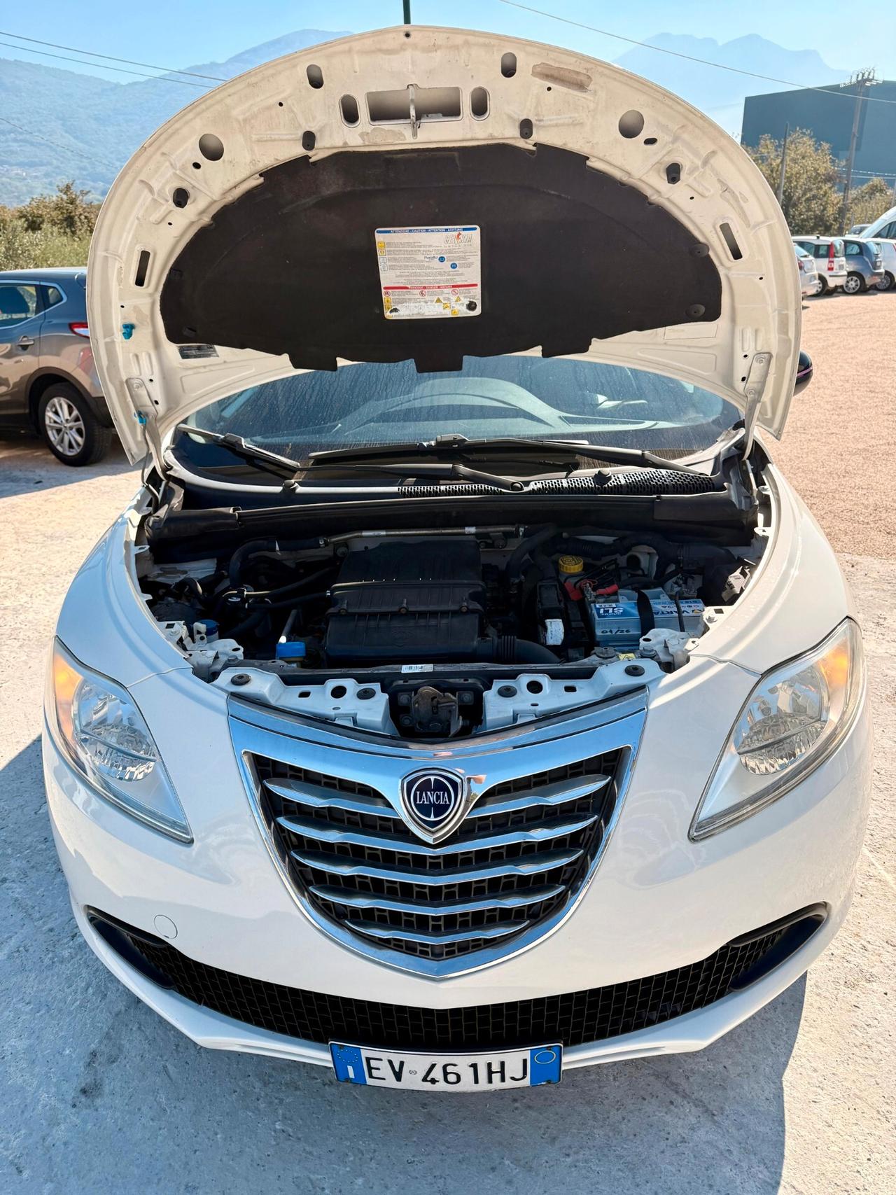 Lancia Ypsilon 1.2 69 CV 5 porte GPL Ecochic Gold